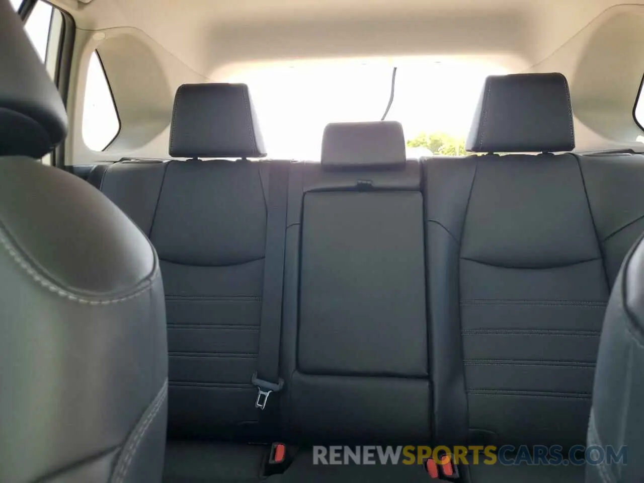10 Фотография поврежденного автомобиля 4T3B6RFV8PU130306 TOYOTA RAV4 2023
