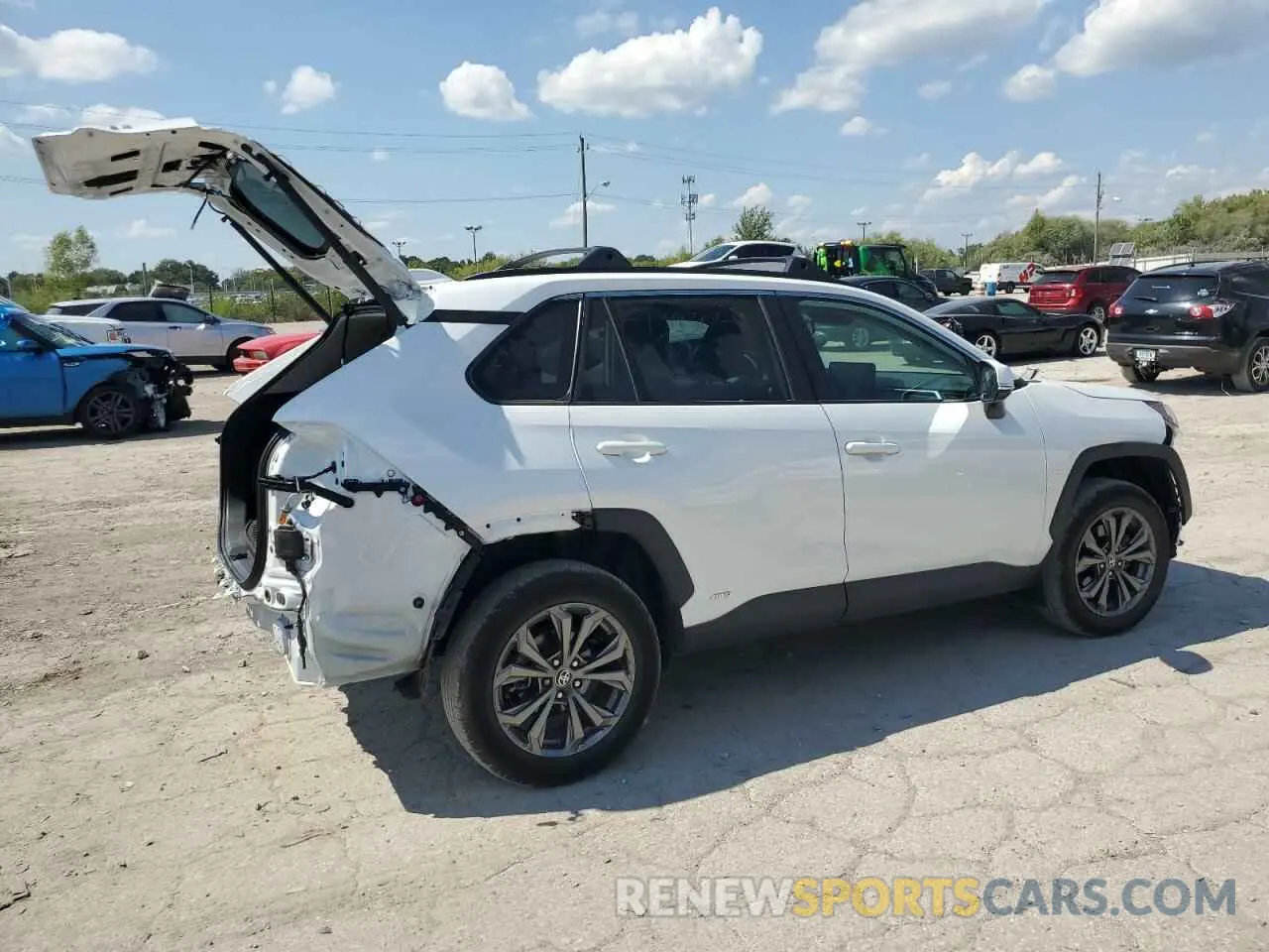 3 Фотография поврежденного автомобиля 4T3B6RFV8PU130306 TOYOTA RAV4 2023