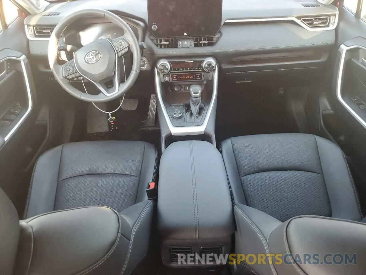 8 Фотография поврежденного автомобиля 4T3D6RFV3PU137639 TOYOTA RAV4 2023