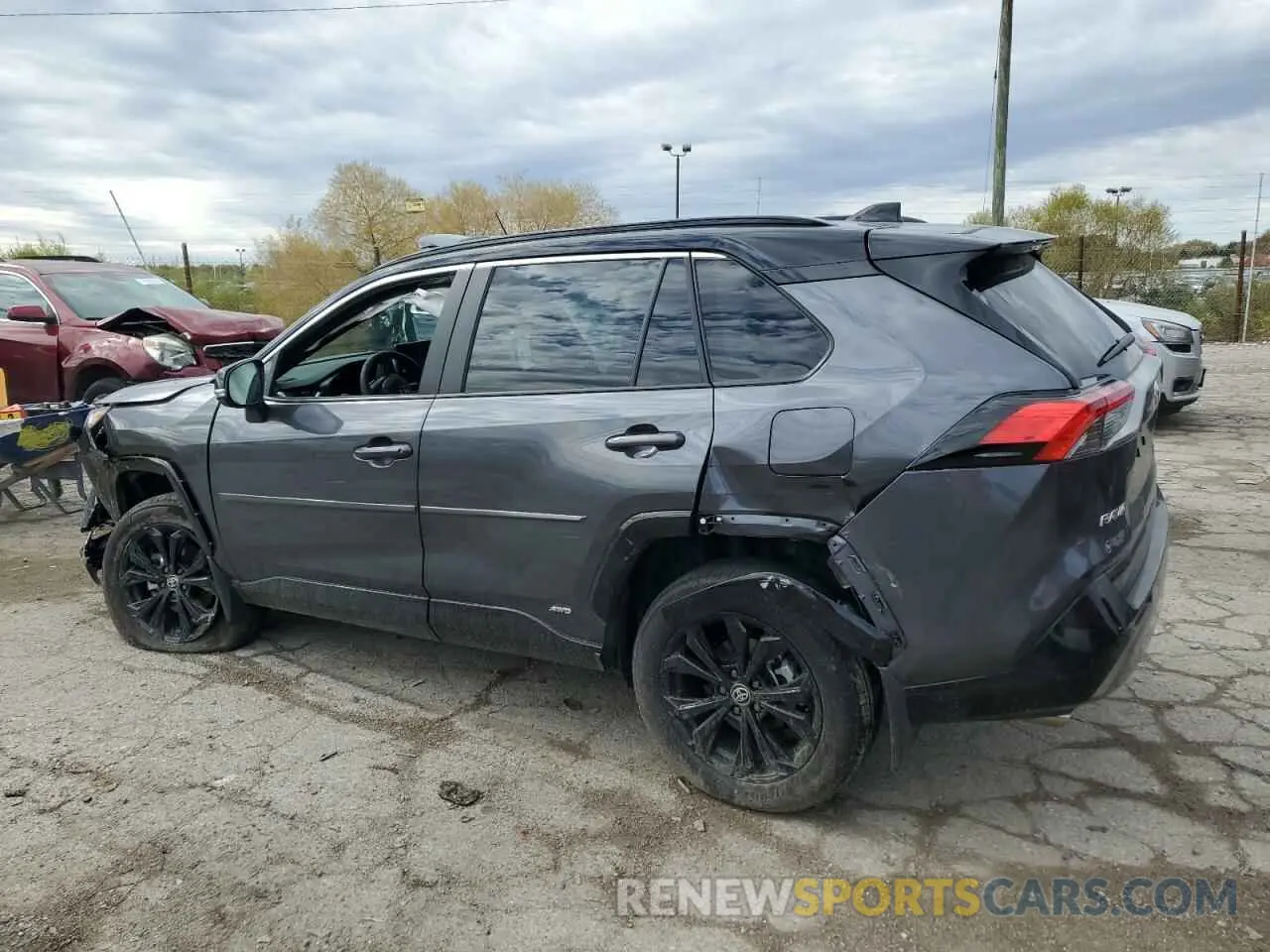 2 Photograph of a damaged car 4T3E6RFV7PU123943 TOYOTA RAV4 2023