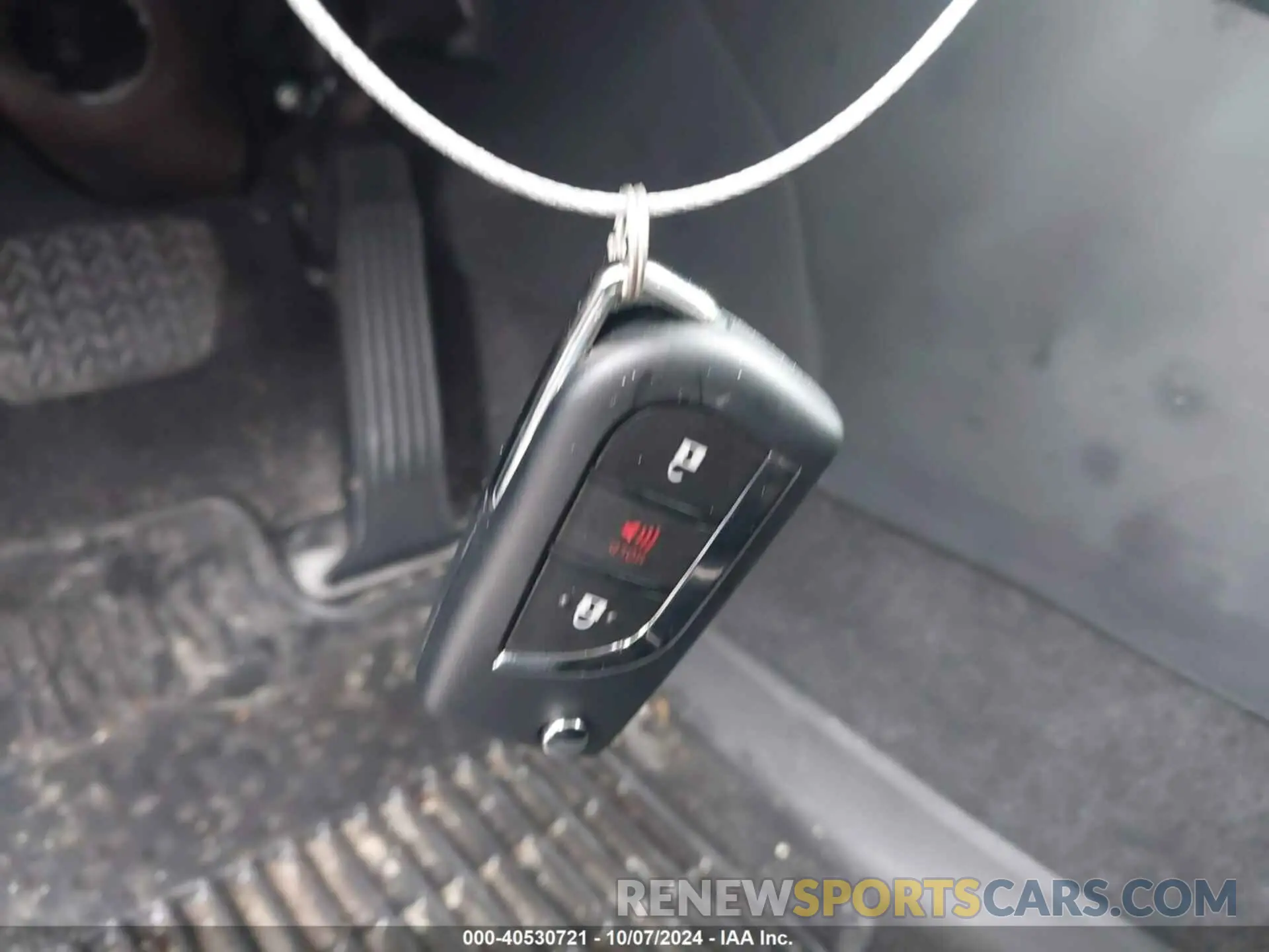 11 Photograph of a damaged car 4T3LWRFV4PU095705 TOYOTA RAV4 2023