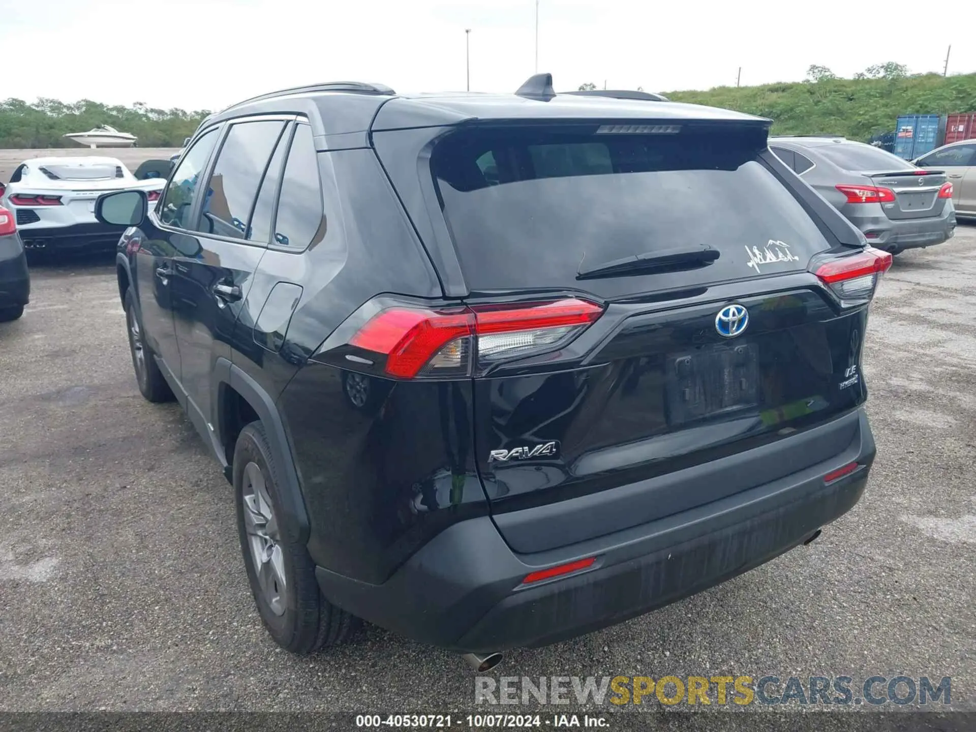 3 Photograph of a damaged car 4T3LWRFV4PU095705 TOYOTA RAV4 2023