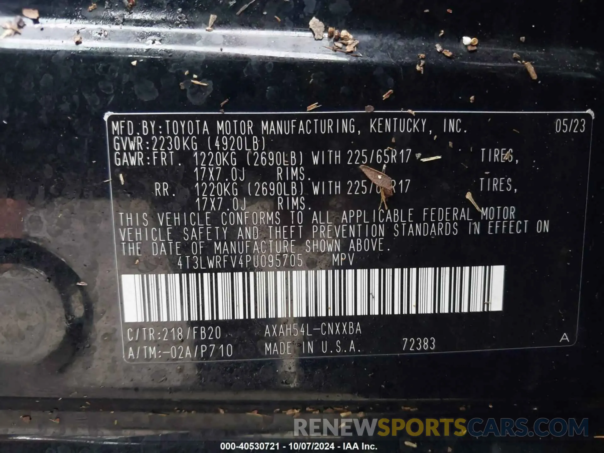 9 Photograph of a damaged car 4T3LWRFV4PU095705 TOYOTA RAV4 2023