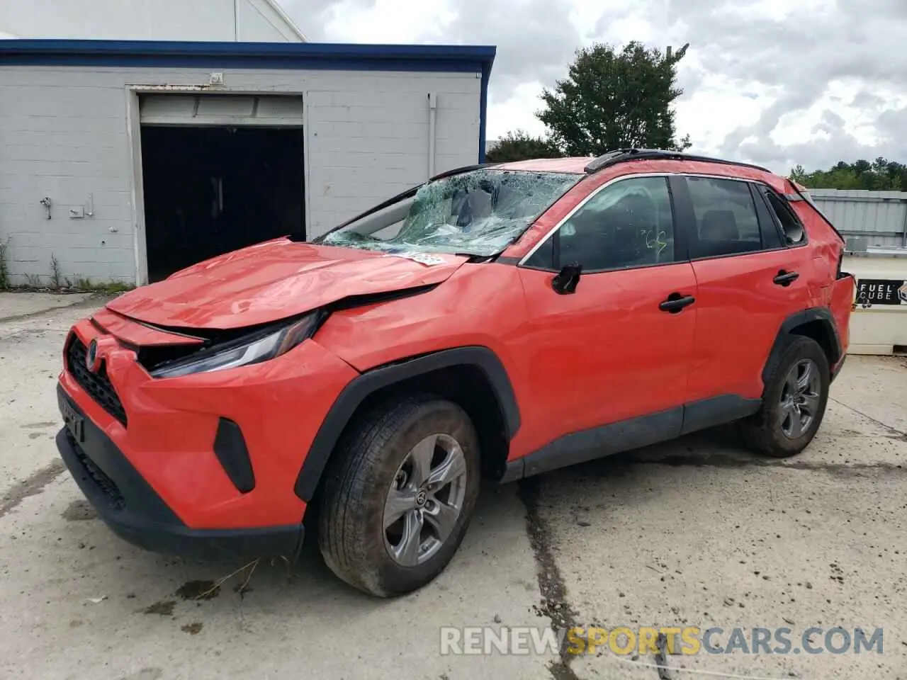 1 Photograph of a damaged car 4T3LWRFV8PU098106 TOYOTA RAV4 2023