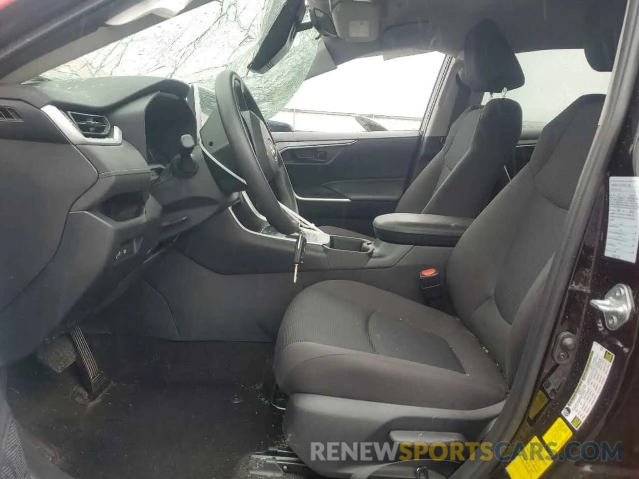 7 Photograph of a damaged car 4T3LWRFV8PU098106 TOYOTA RAV4 2023