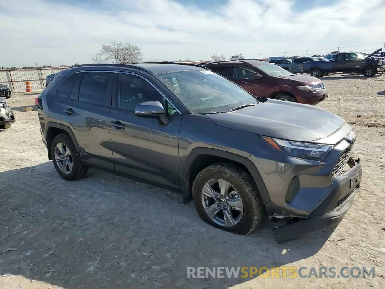 4 Photograph of a damaged car 4T3RWRFV1PU097115 TOYOTA RAV4 2023