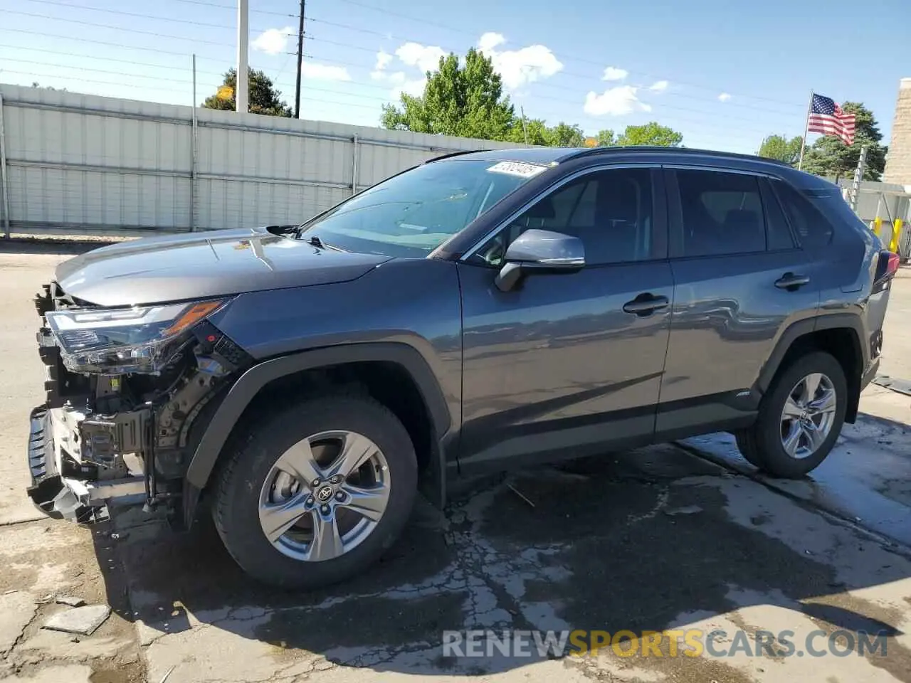 1 Photograph of a damaged car 4T3RWRFV6PU105337 TOYOTA RAV4 2023