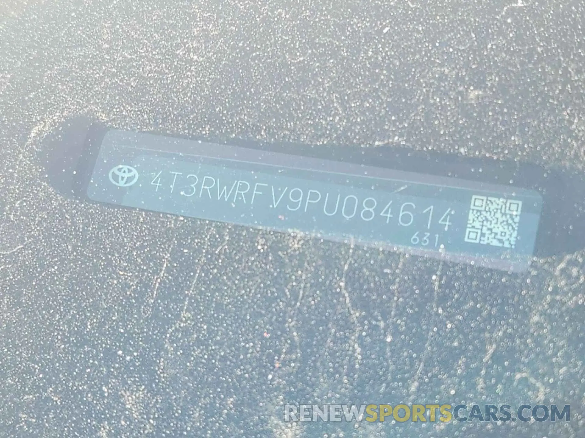 1 Photograph of a damaged car 4T3RWRFV9PU084614 TOYOTA RAV4 2023