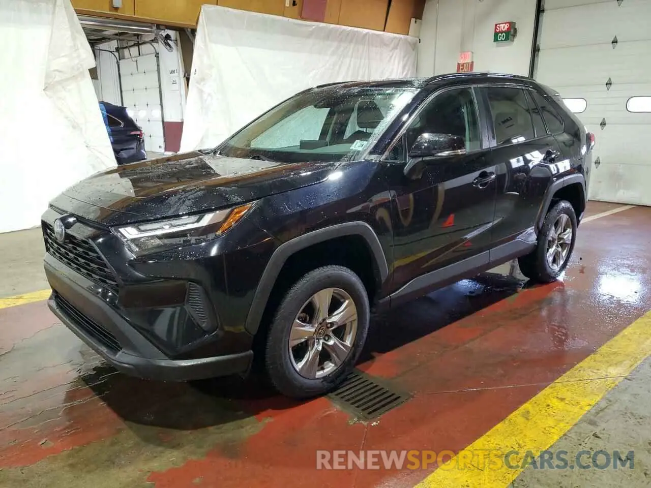 1 Photograph of a damaged car 4T3RWRFV9PU091336 TOYOTA RAV4 2023