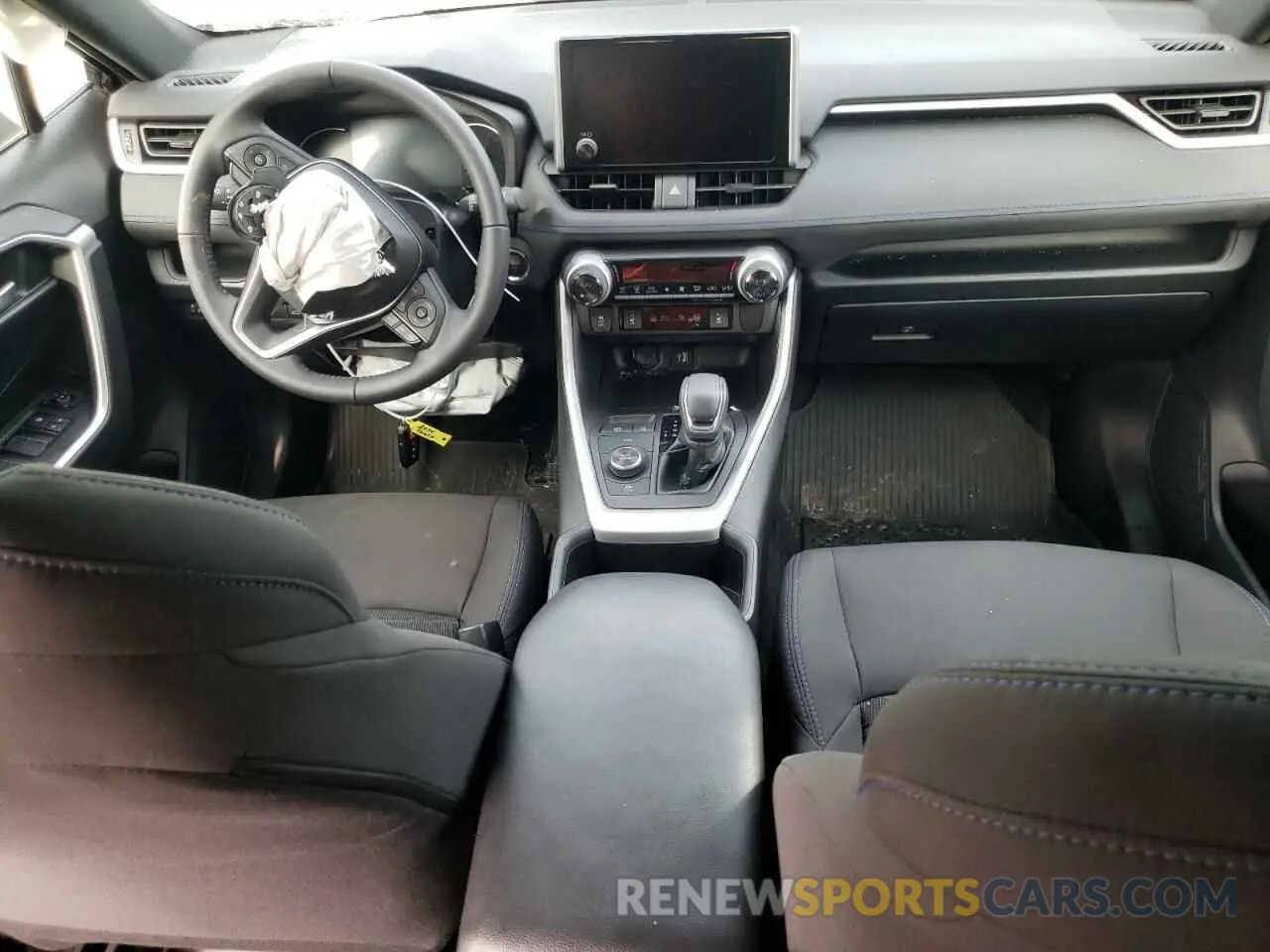 8 Photograph of a damaged car 4T3T6RFV3PU130735 TOYOTA RAV4 2023