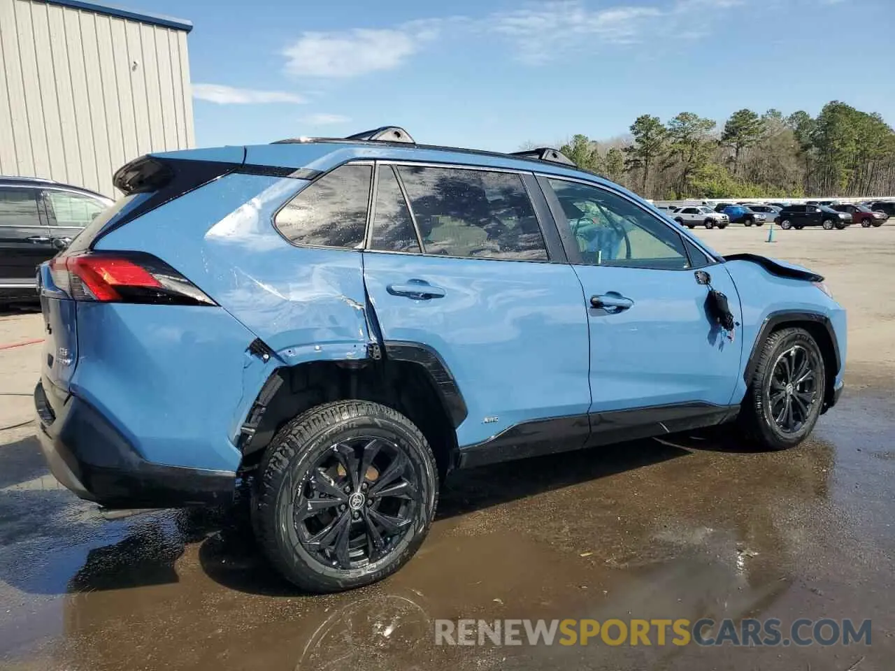 3 Photograph of a damaged car JTM16RFV3PJ025313 TOYOTA RAV4 2023
