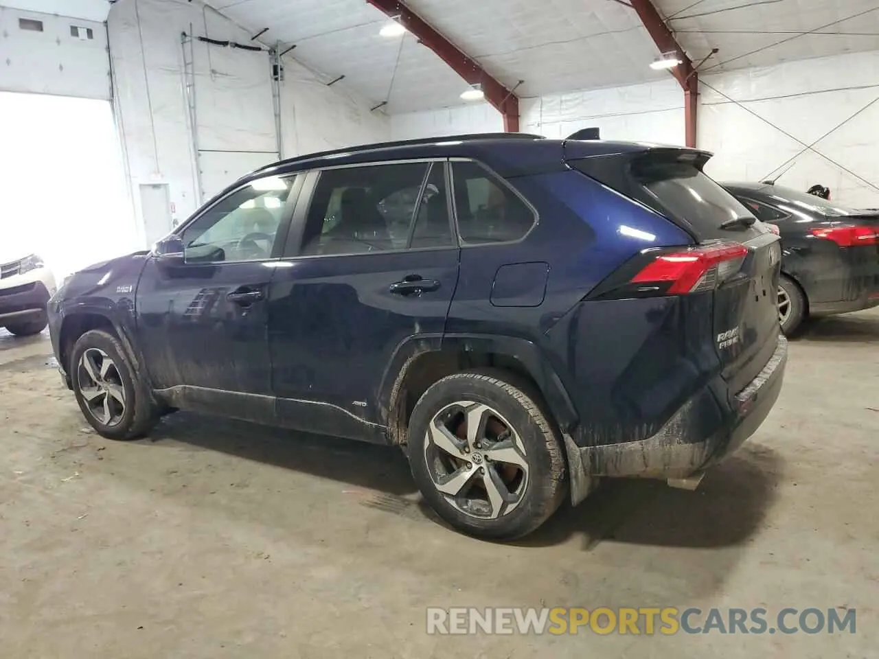 2 Фотография поврежденного автомобиля JTMAB3FV5PD138509 TOYOTA RAV4 2023