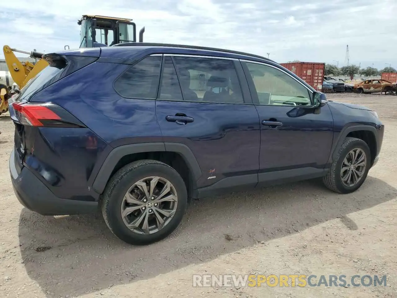 3 Фотография поврежденного автомобиля JTMB6RFV1PD100836 TOYOTA RAV4 2023
