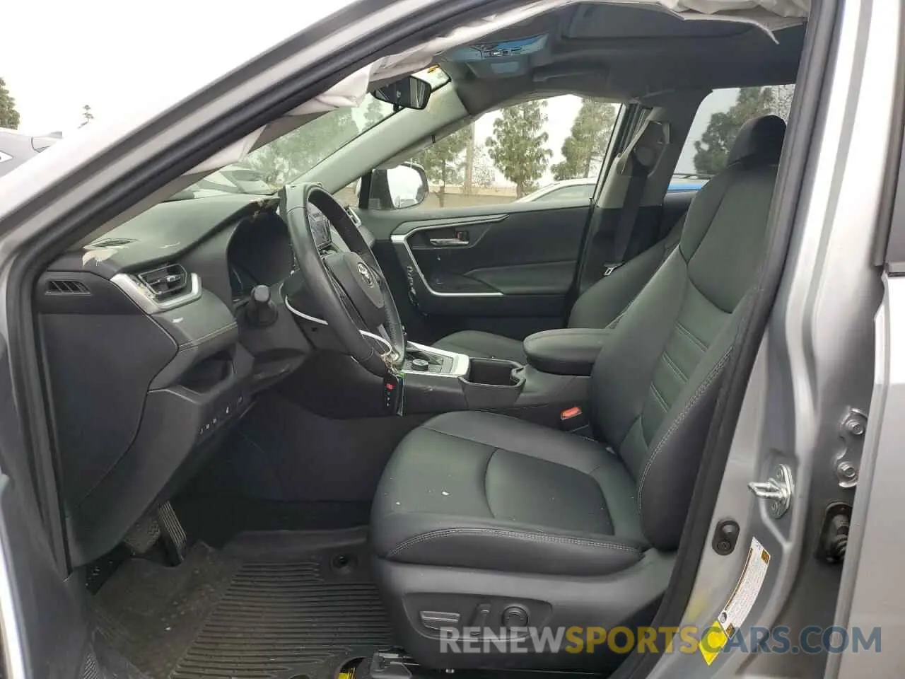 7 Фотография поврежденного автомобиля JTMB6RFV4PD115993 TOYOTA RAV4 2023