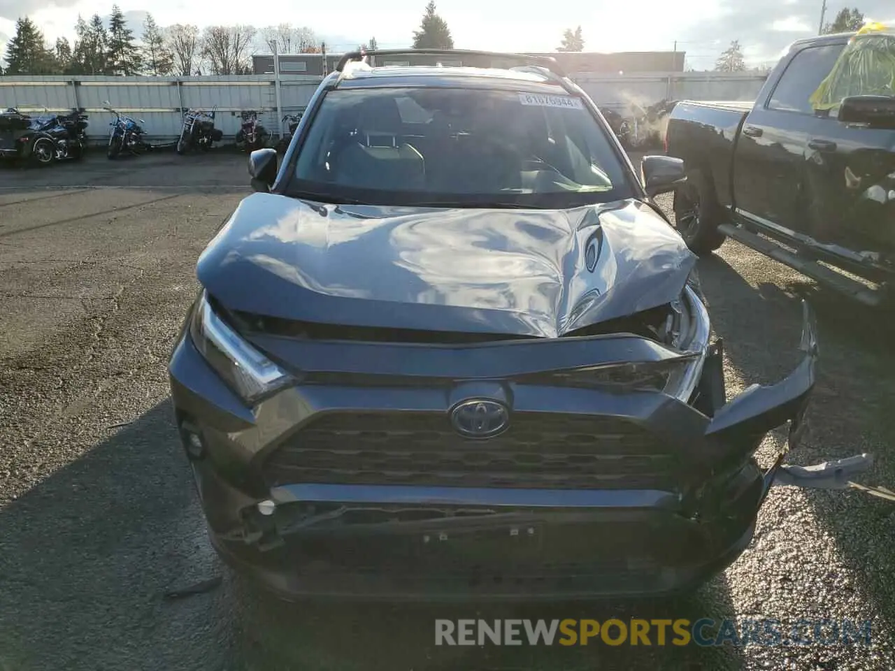 5 Photograph of a damaged car JTMB6RFV5PD103674 TOYOTA RAV4 2023