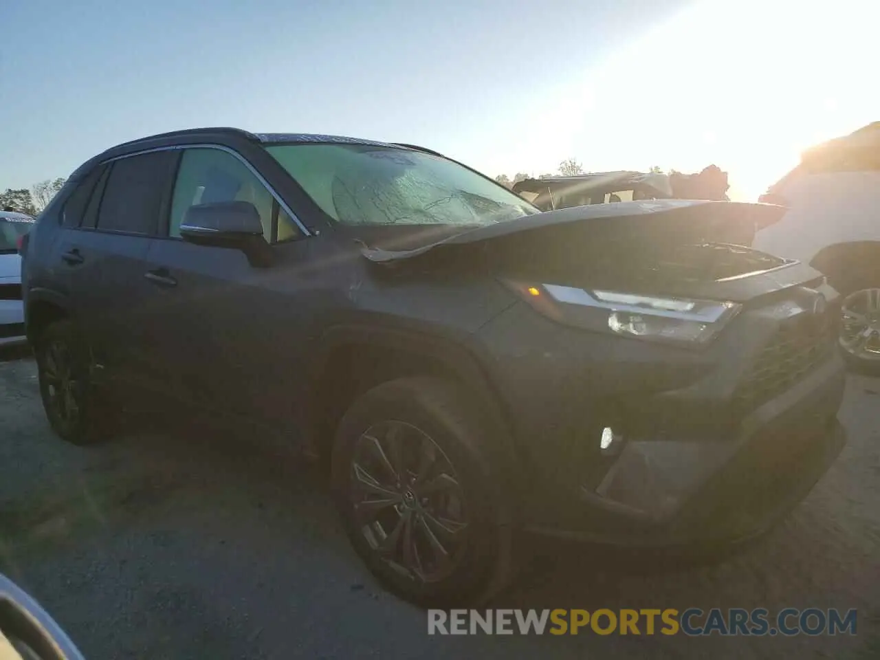 4 Фотография поврежденного автомобиля JTMB6RFV7PD113817 TOYOTA RAV4 2023