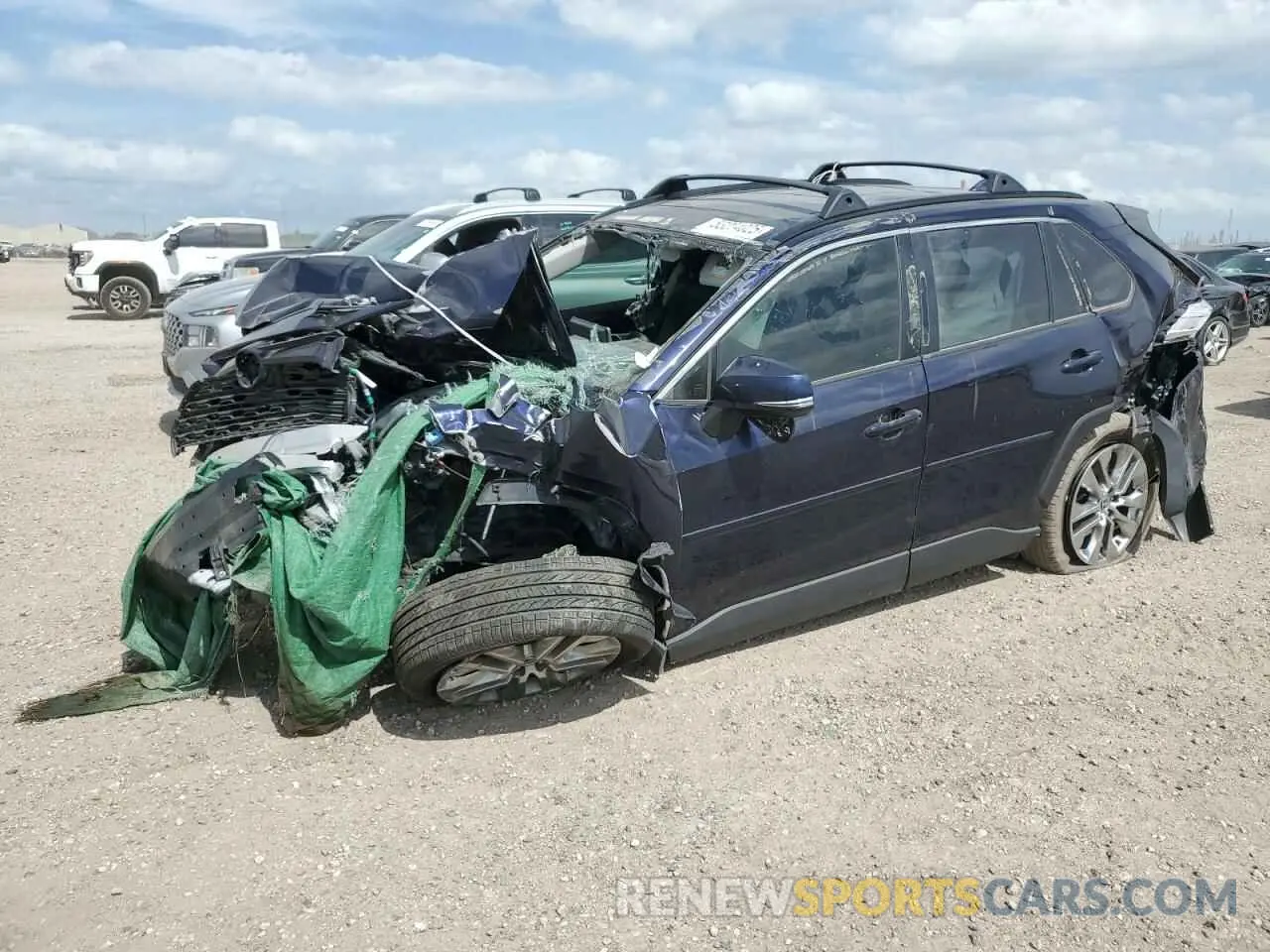 1 Фотография поврежденного автомобиля JTMC1RFV0PJ026684 TOYOTA RAV4 2023