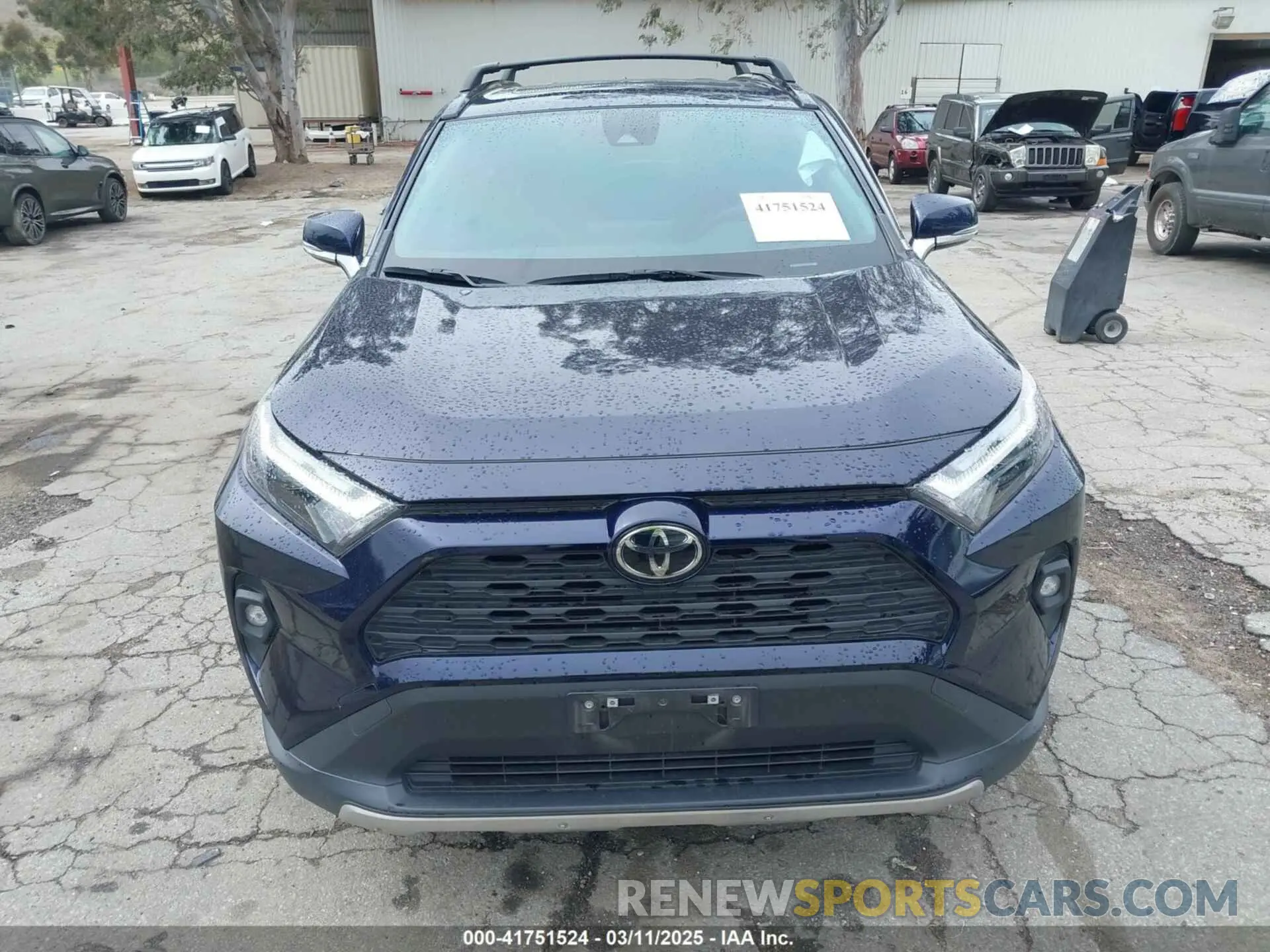 12 Фотография поврежденного автомобиля JTMC1RFV1PD097603 TOYOTA RAV4 2023