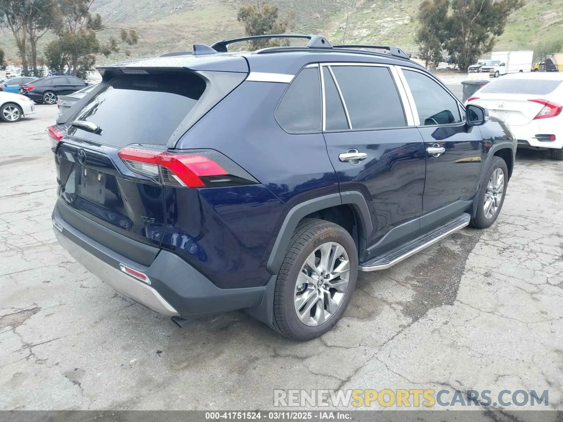 4 Фотография поврежденного автомобиля JTMC1RFV1PD097603 TOYOTA RAV4 2023