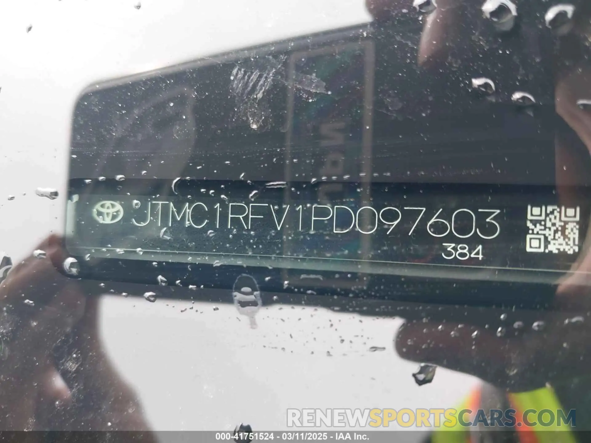 9 Фотография поврежденного автомобиля JTMC1RFV1PD097603 TOYOTA RAV4 2023