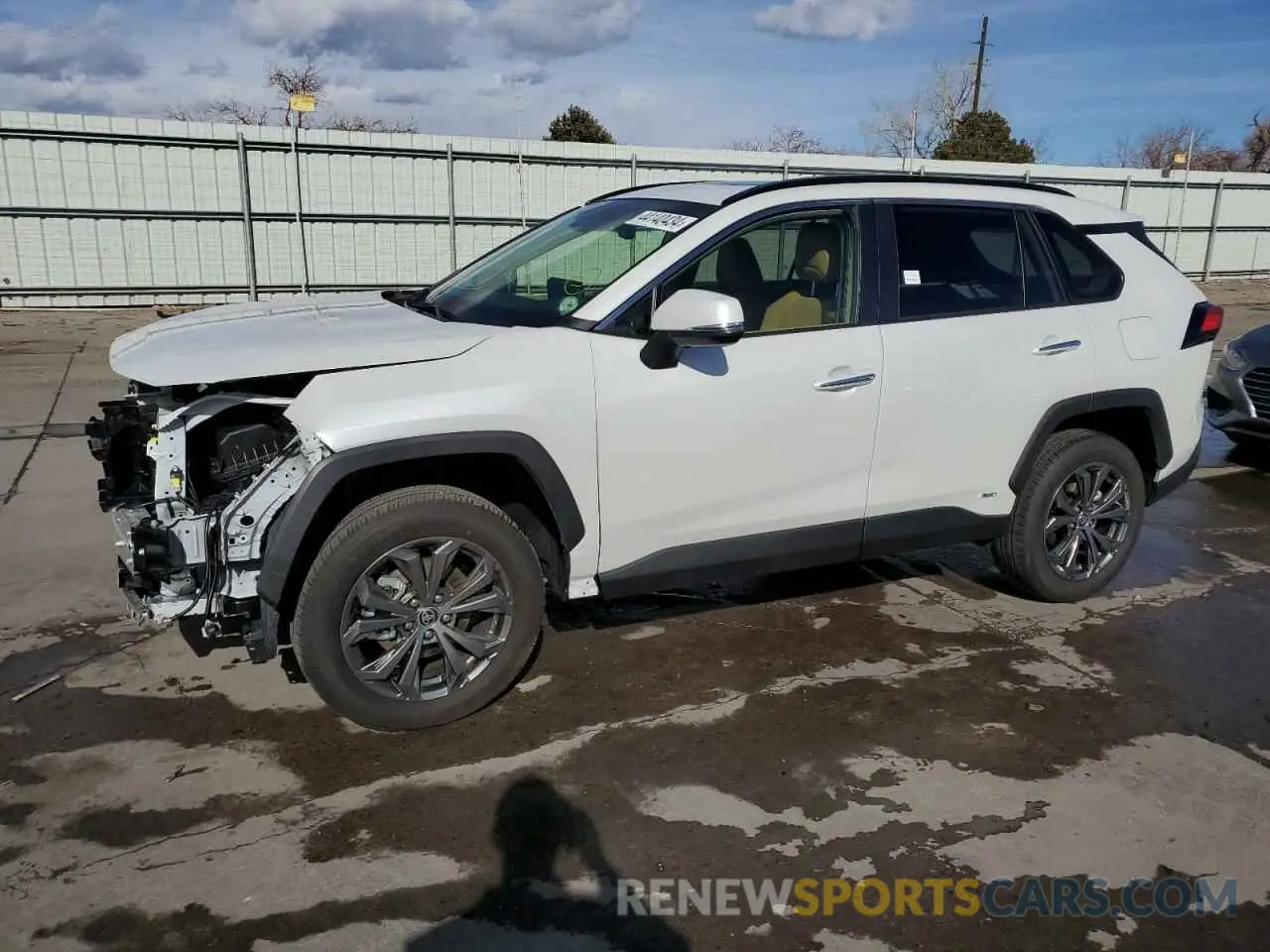 1 Photograph of a damaged car JTMD6RFV5PD548280 TOYOTA RAV4 2023