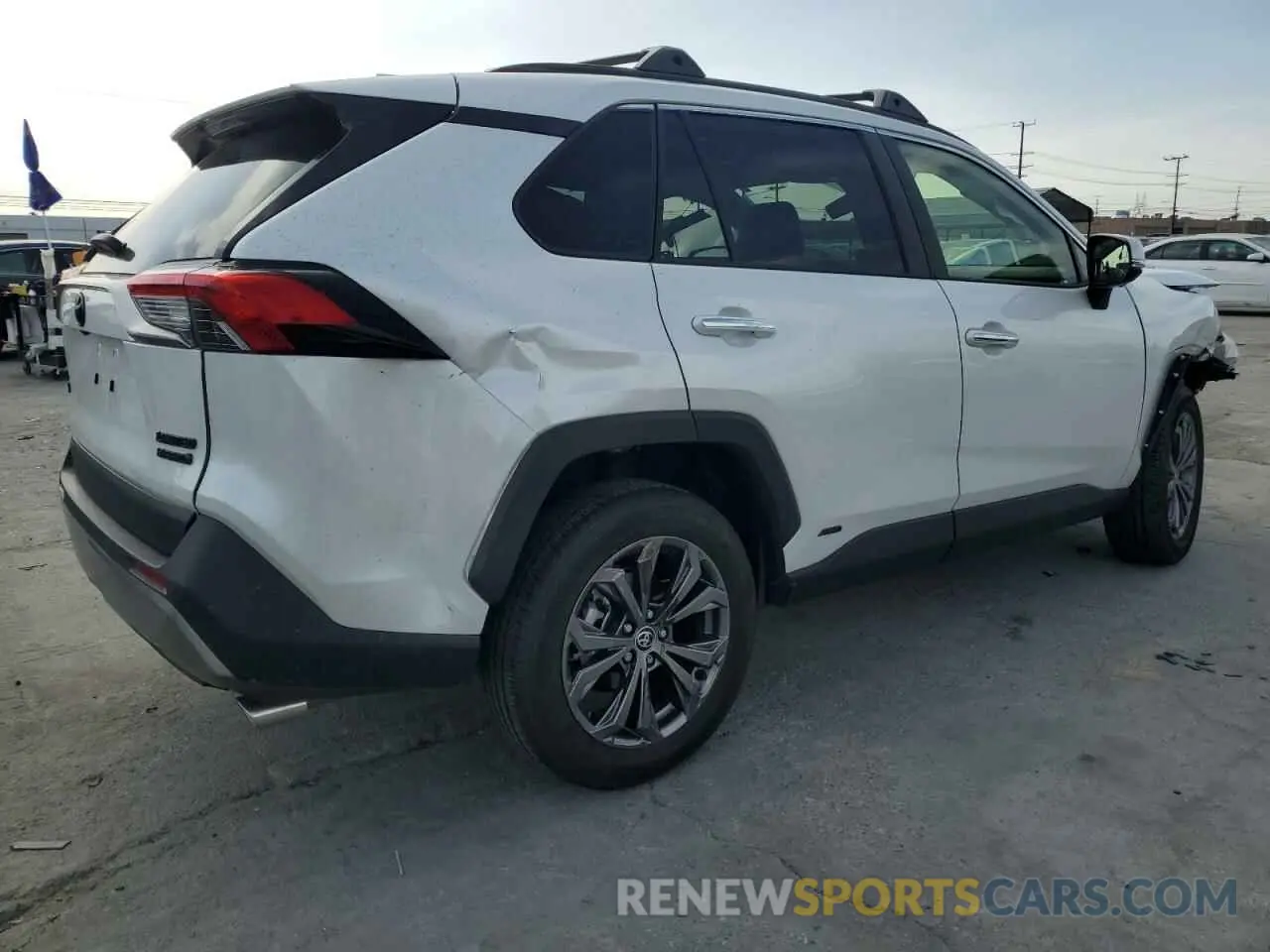 3 Фотография поврежденного автомобиля JTMD6RFVXPD548081 TOYOTA RAV4 2023