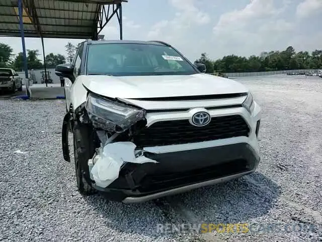 14 Photograph of a damaged car JTME6RFV2PJ035719 TOYOTA RAV4 2023
