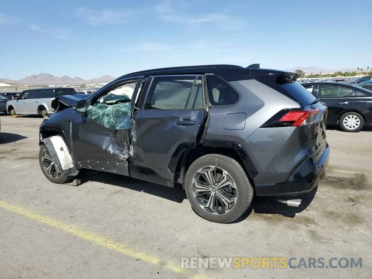 2 Фотография поврежденного автомобиля JTMEB3FV4PD158185 TOYOTA RAV4 2023