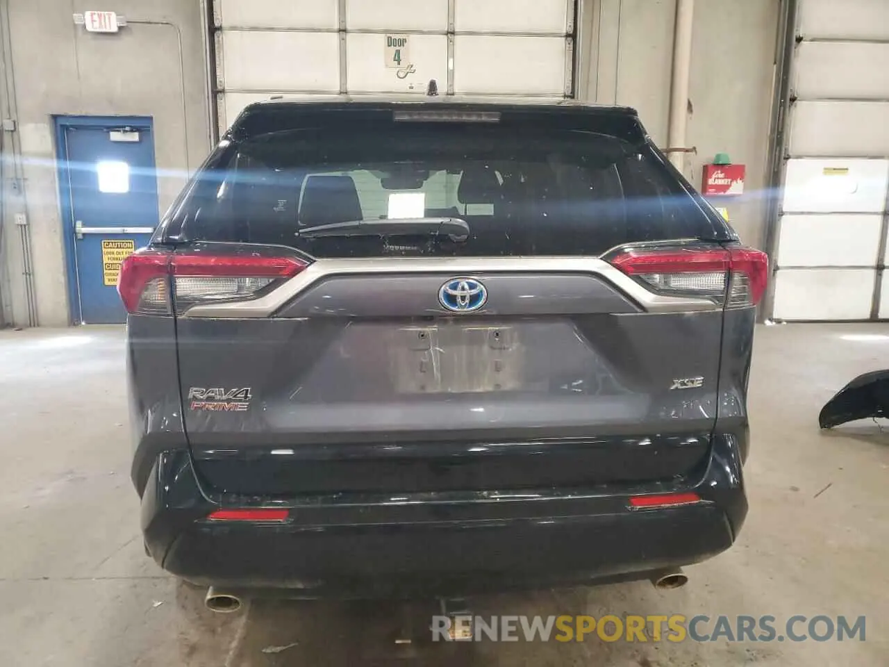 6 Фотография поврежденного автомобиля JTMEB3FV7PD131420 TOYOTA RAV4 2023