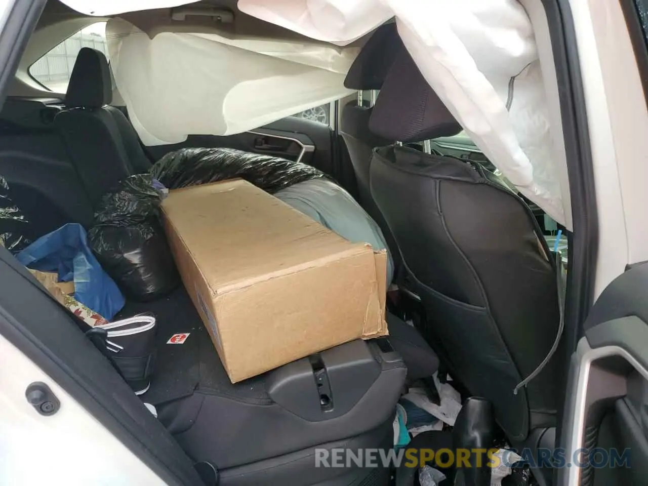 10 Фотография поврежденного автомобиля JTMLWRFV2PD205325 TOYOTA RAV4 2023