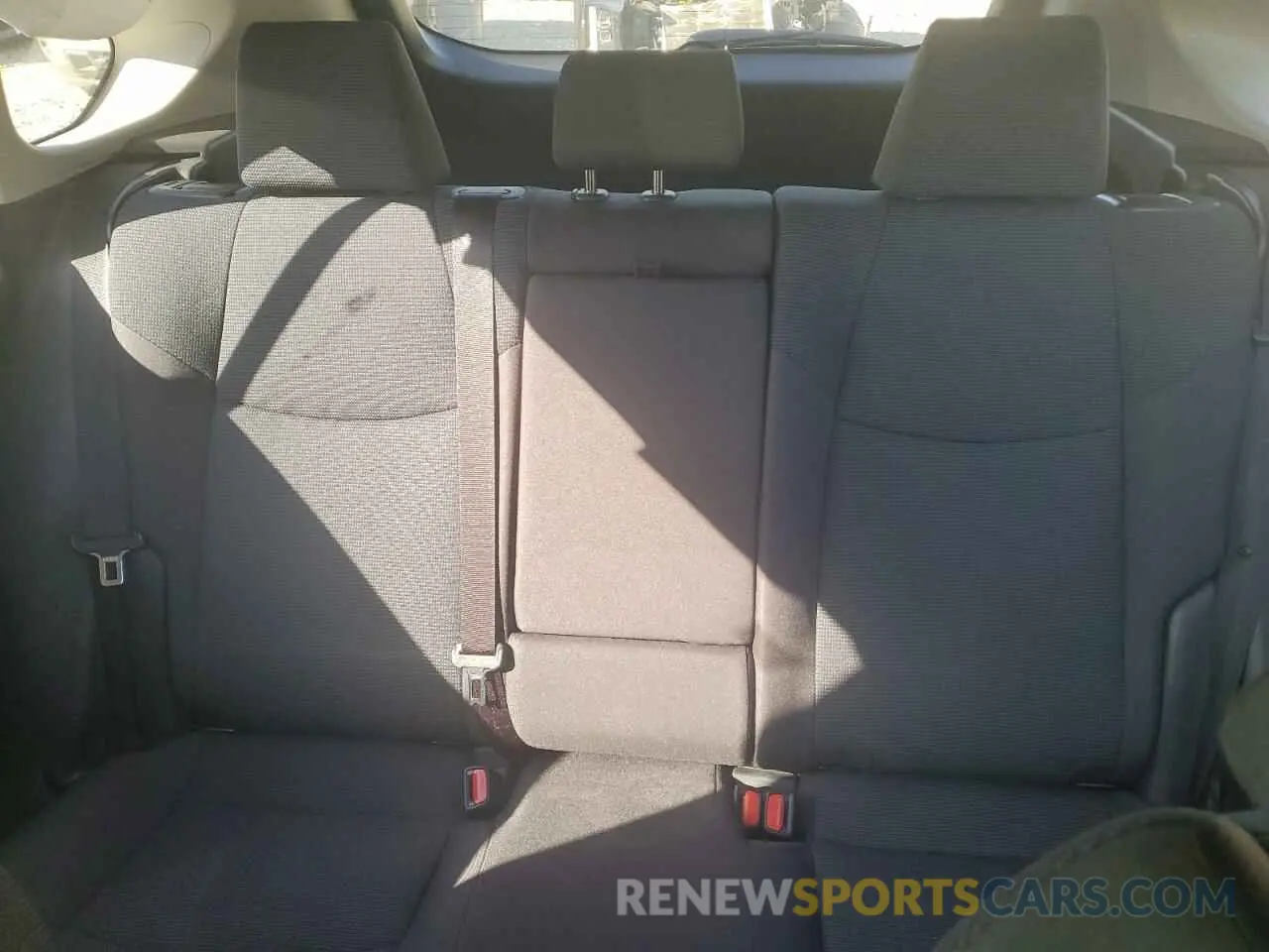 10 Фотография поврежденного автомобиля JTMLWRFVXPD207145 TOYOTA RAV4 2023