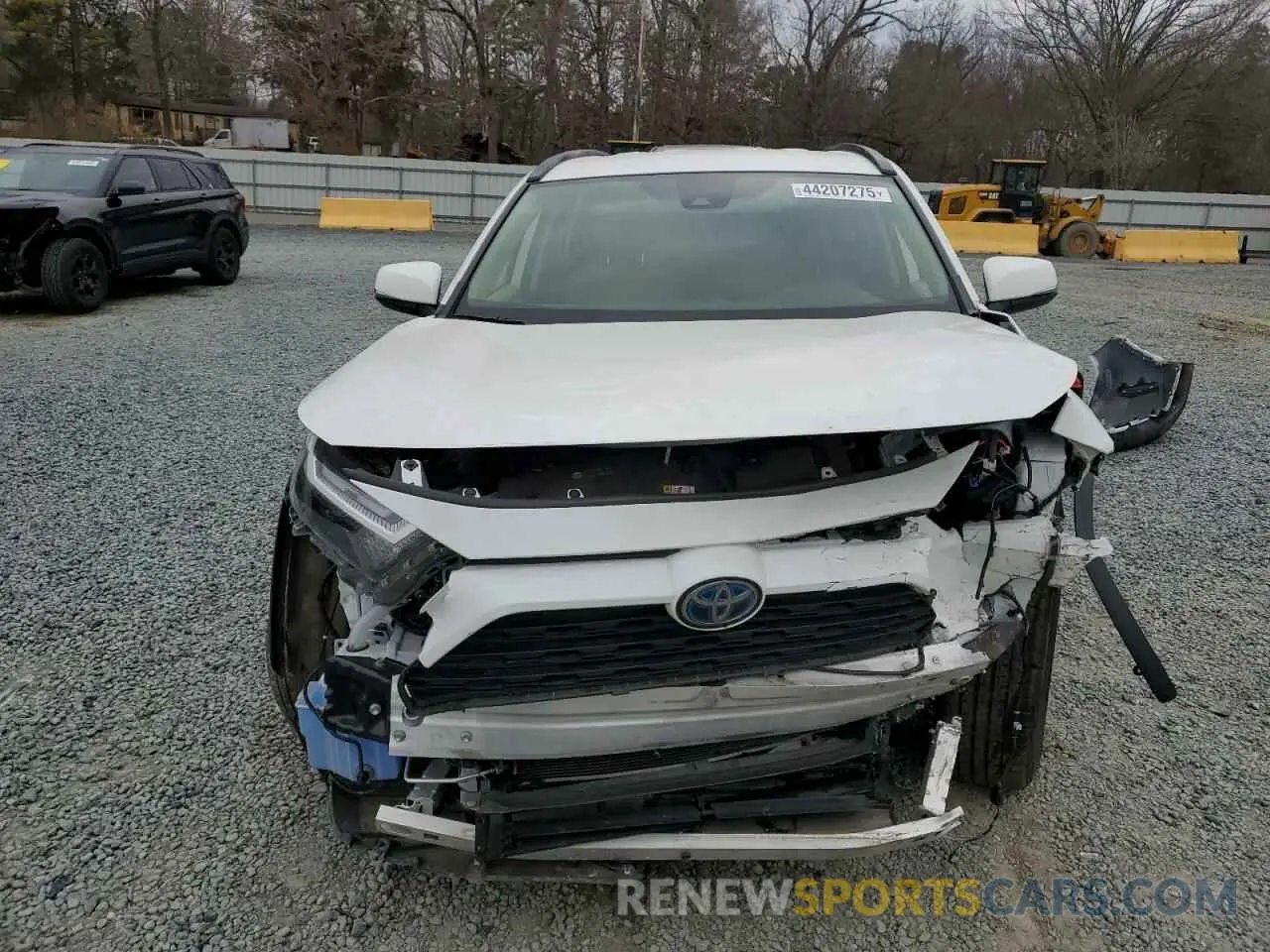 5 Photograph of a damaged car JTMMWRFV8PD180404 TOYOTA RAV4 2023