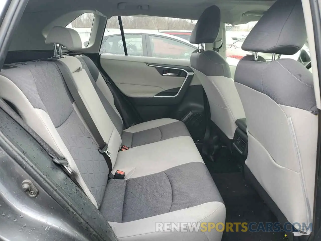 11 Фотография поврежденного автомобиля JTMP1RFV7PD093184 TOYOTA RAV4 2023