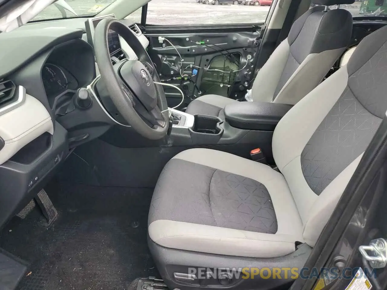 7 Фотография поврежденного автомобиля JTMP1RFV7PD093184 TOYOTA RAV4 2023