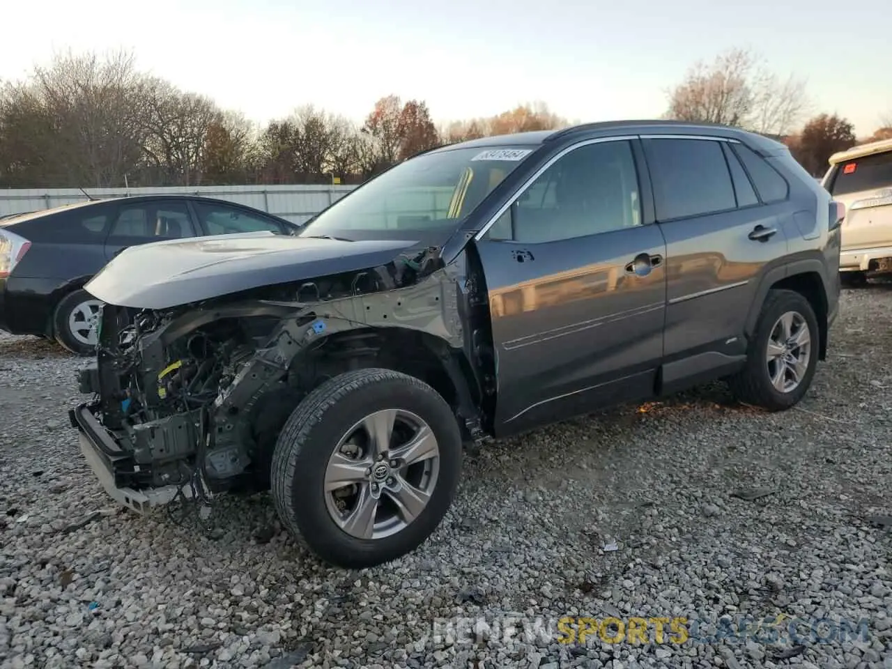 1 Фотография поврежденного автомобиля JTMRWRFV0PD177308 TOYOTA RAV4 2023