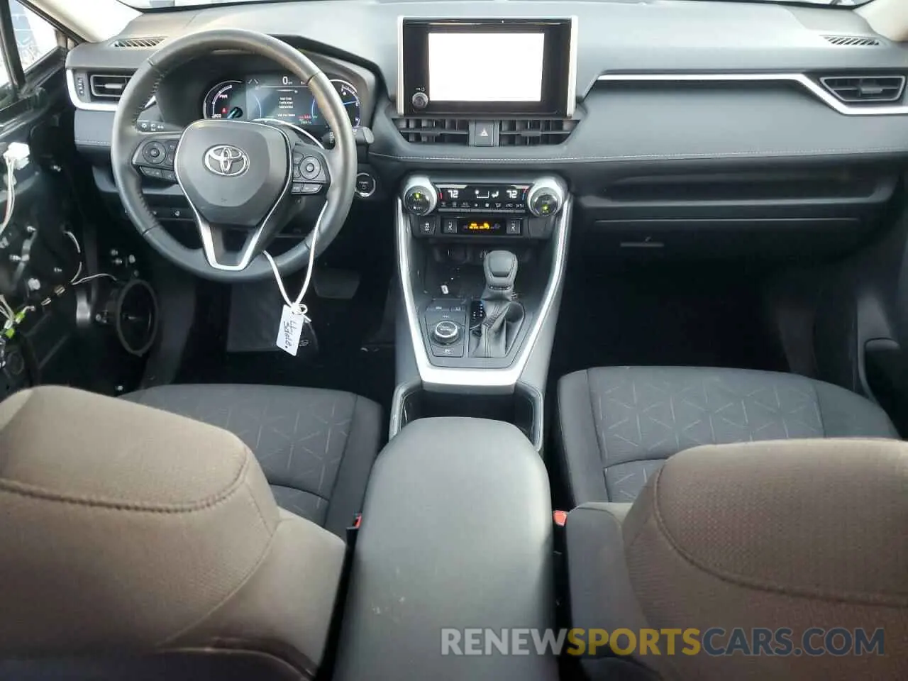 8 Фотография поврежденного автомобиля JTMRWRFV0PD177308 TOYOTA RAV4 2023