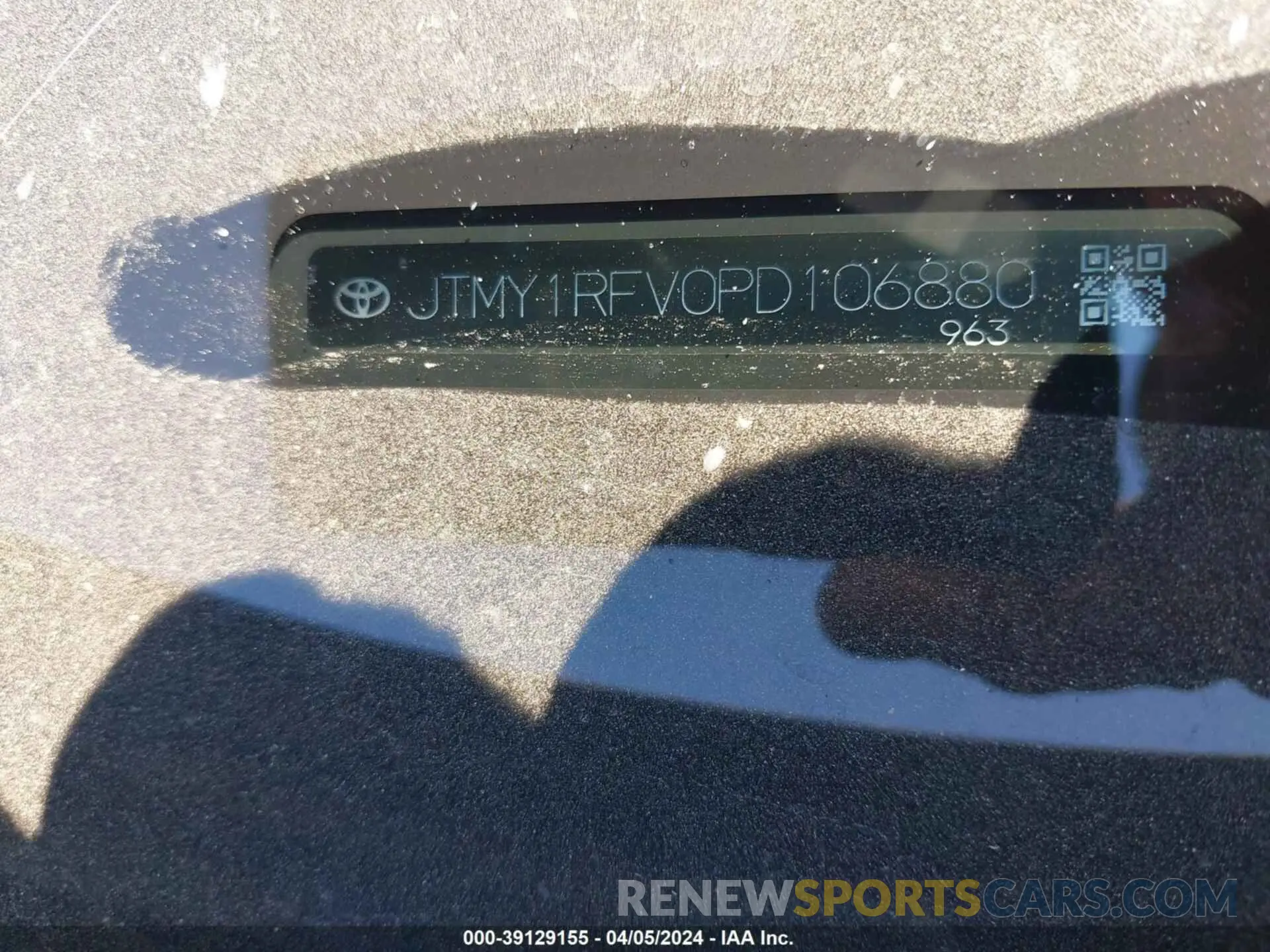 9 Фотография поврежденного автомобиля JTMY1RFV0PD106880 TOYOTA RAV4 2023