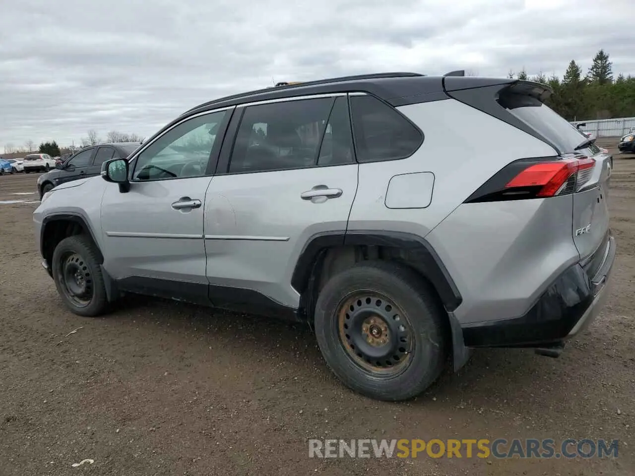 2 Photograph of a damaged car 2T35WRFV1RW226505 TOYOTA RAV4 2024
