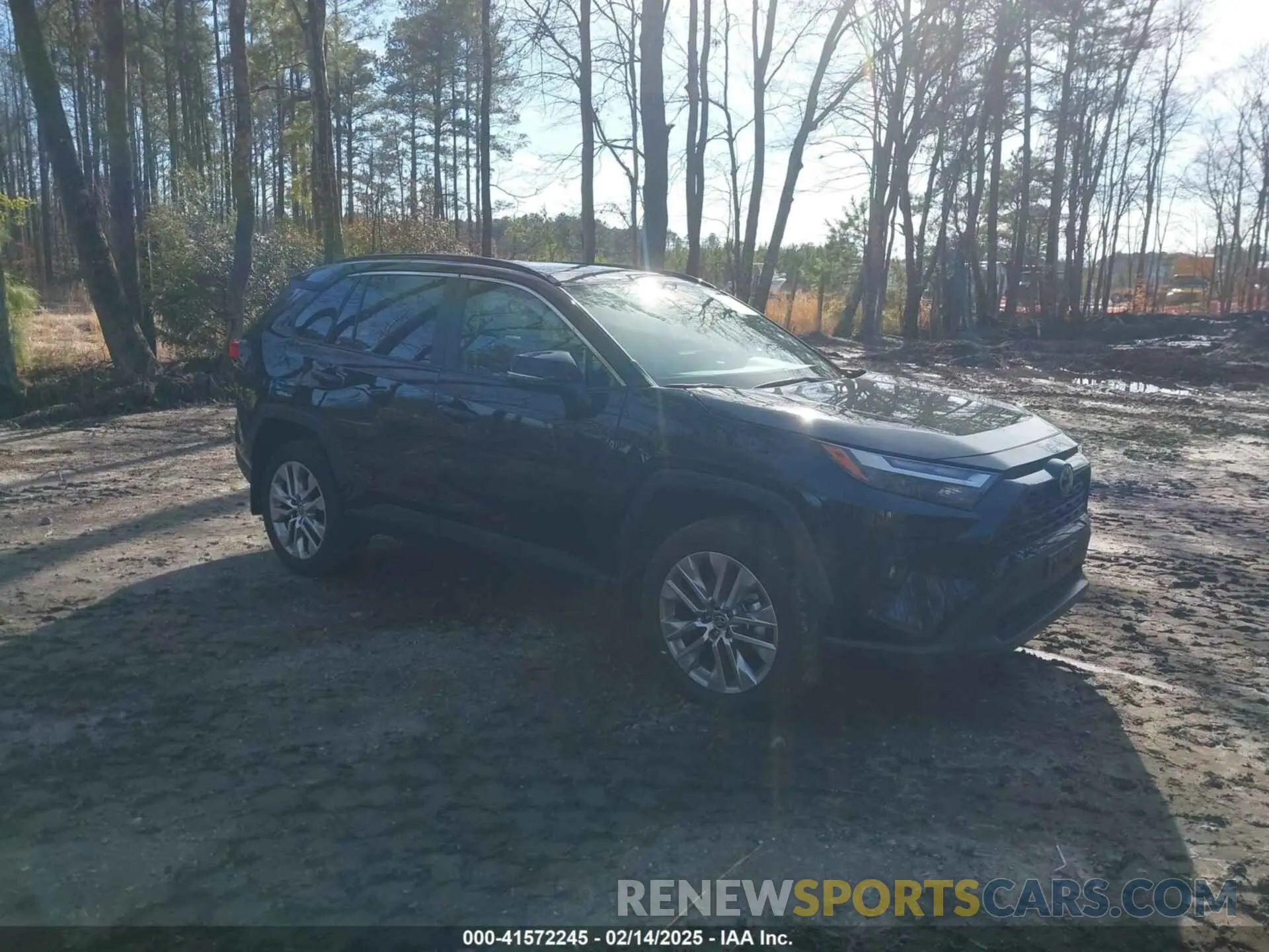 1 Photograph of a damaged car 2T3A1RFV0RW453018 TOYOTA RAV4 2024