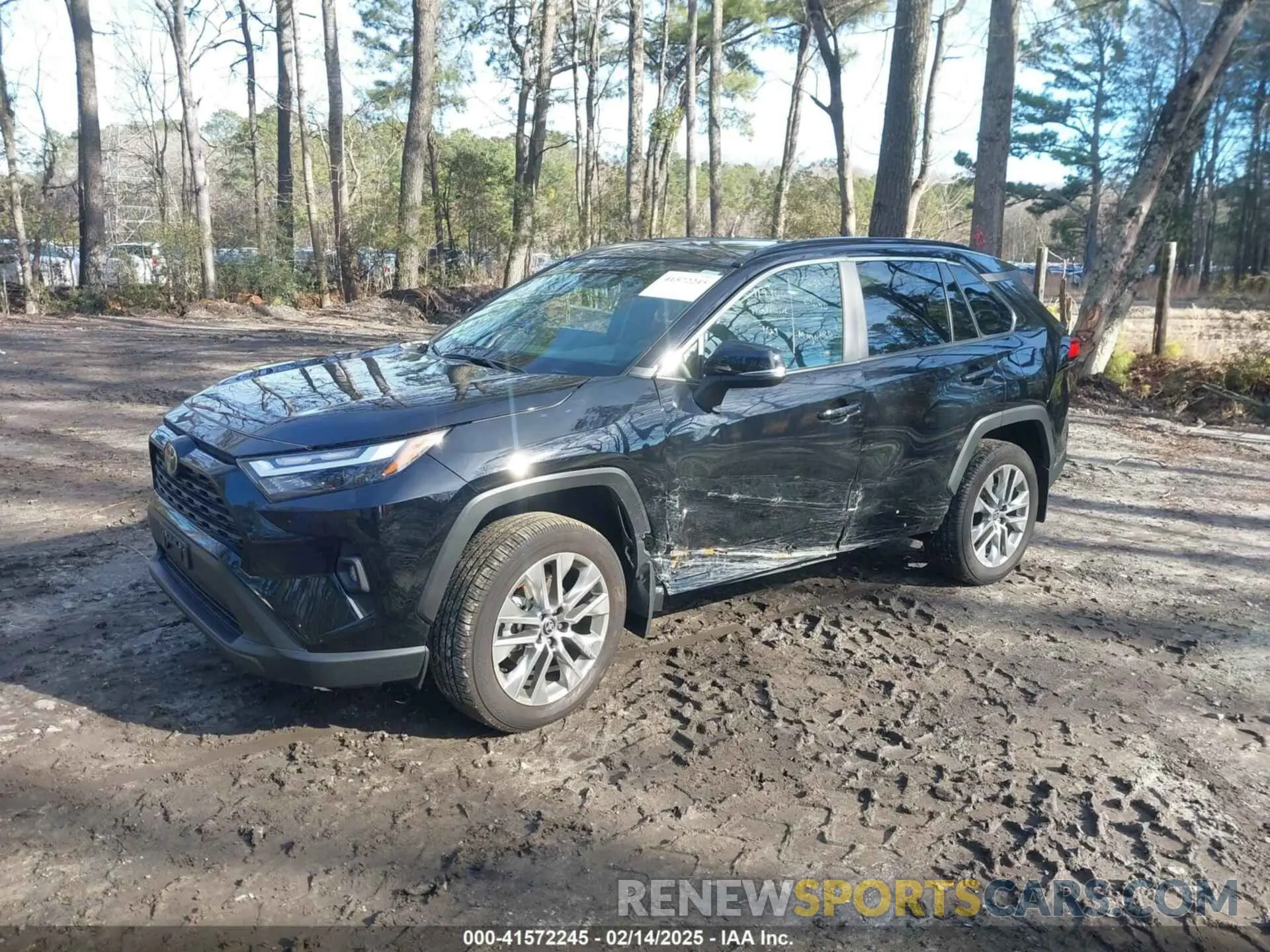 2 Photograph of a damaged car 2T3A1RFV0RW453018 TOYOTA RAV4 2024