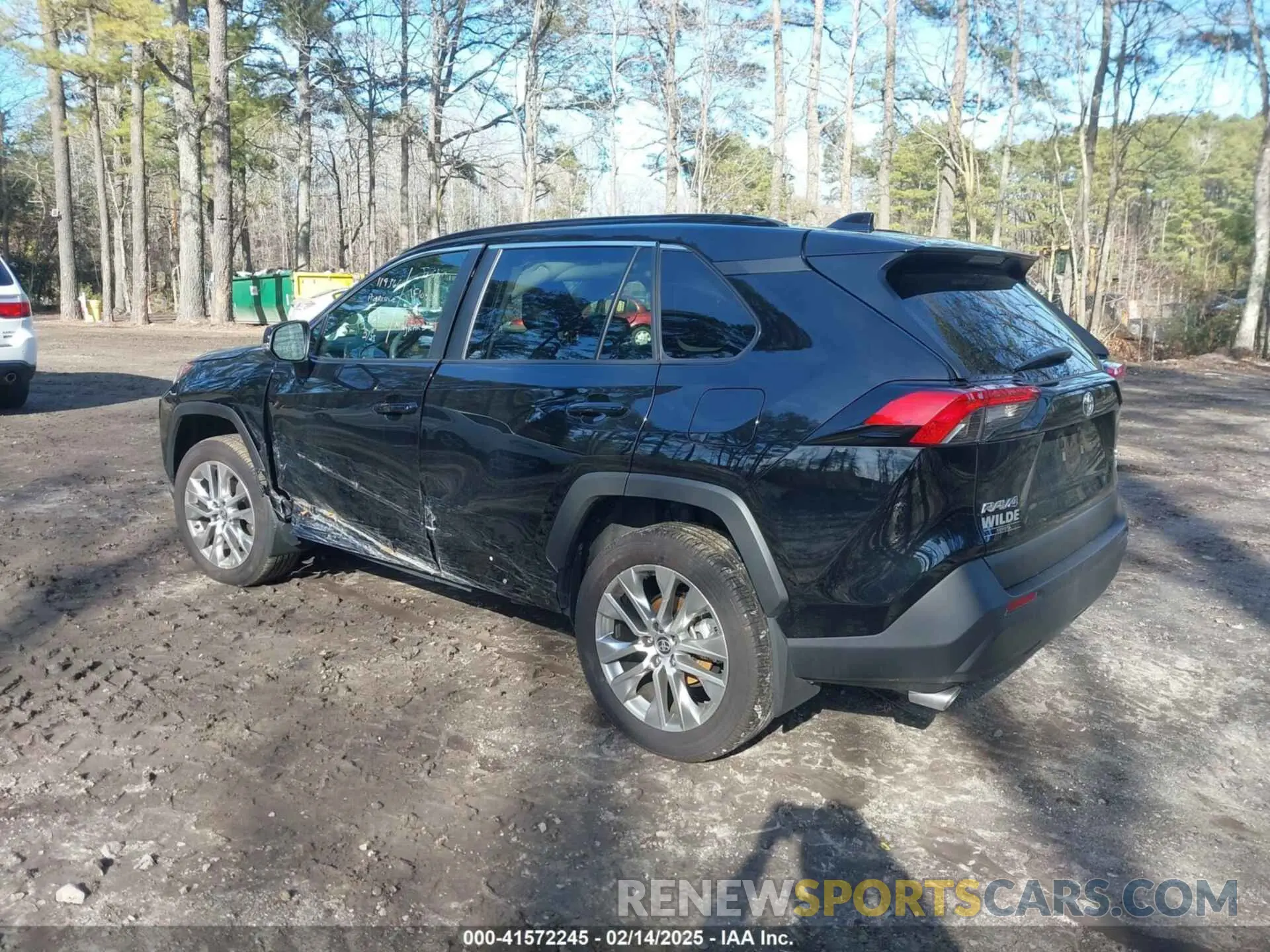 3 Photograph of a damaged car 2T3A1RFV0RW453018 TOYOTA RAV4 2024