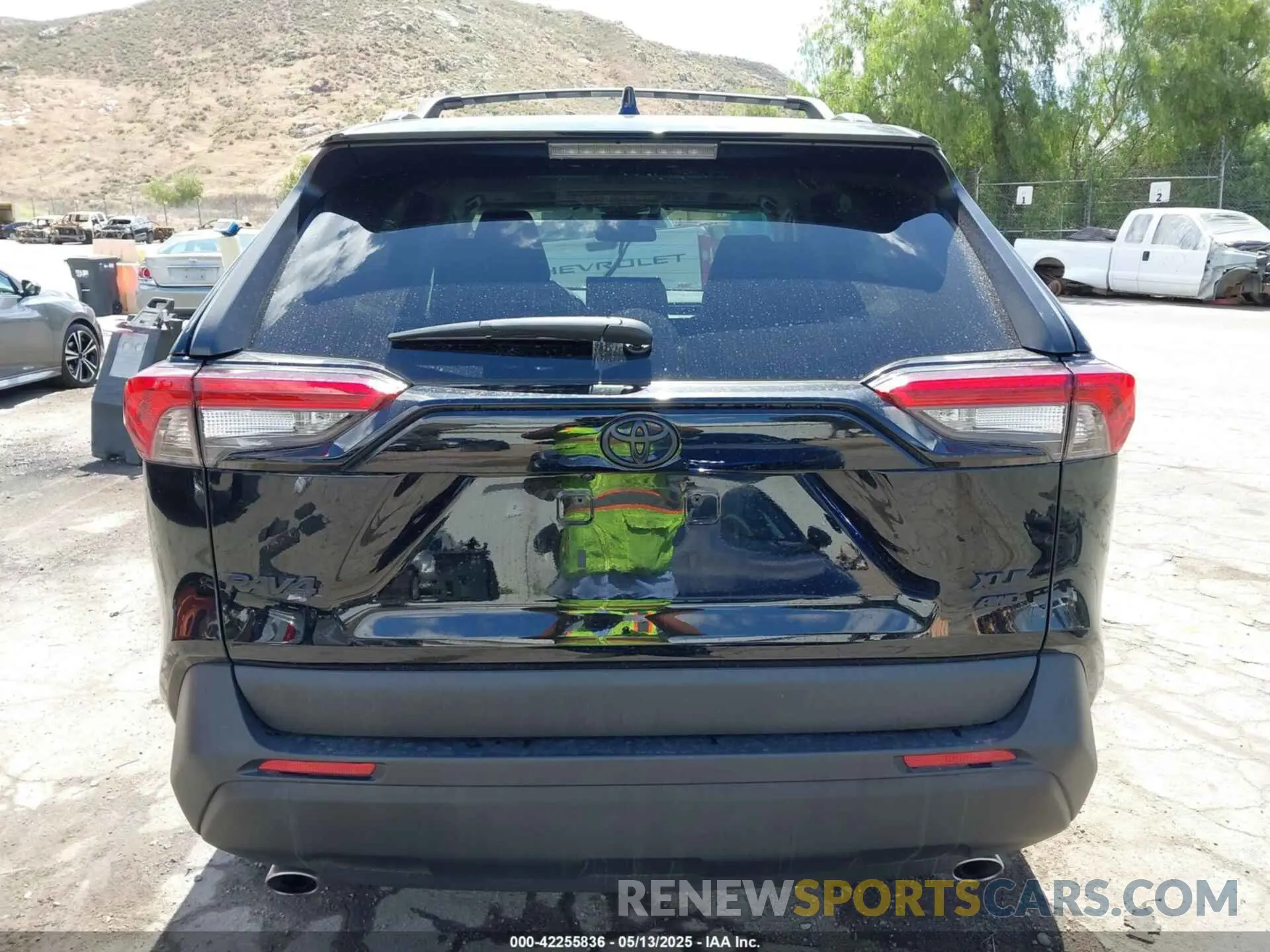 16 Photograph of a damaged car 2T3A1RFV2RC426338 TOYOTA RAV4 2024