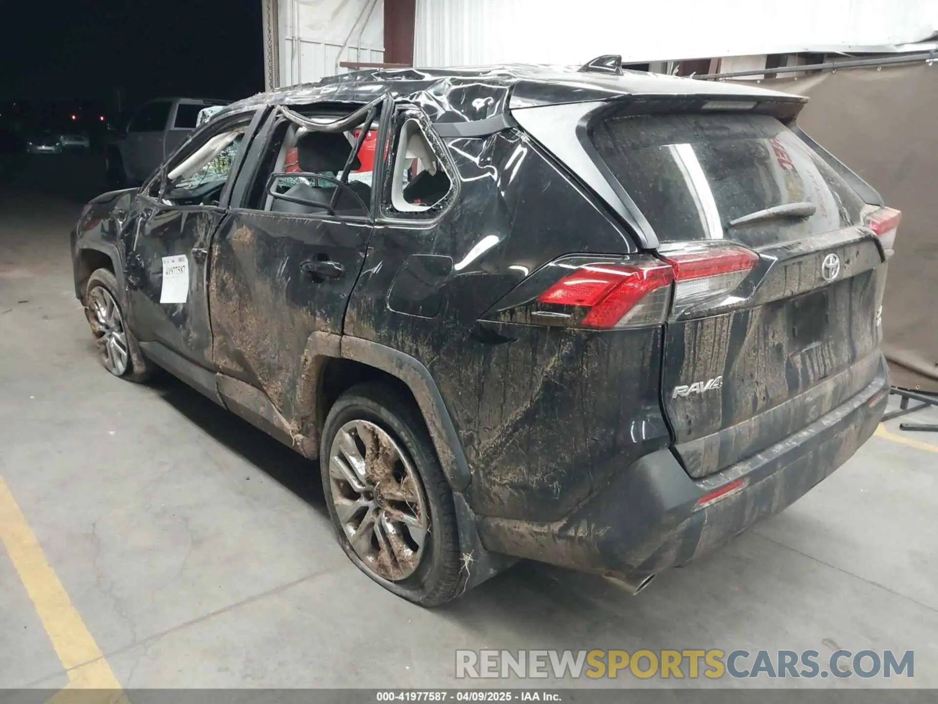 3 Photograph of a damaged car 2T3A1RFV3RC405031 TOYOTA RAV4 2024