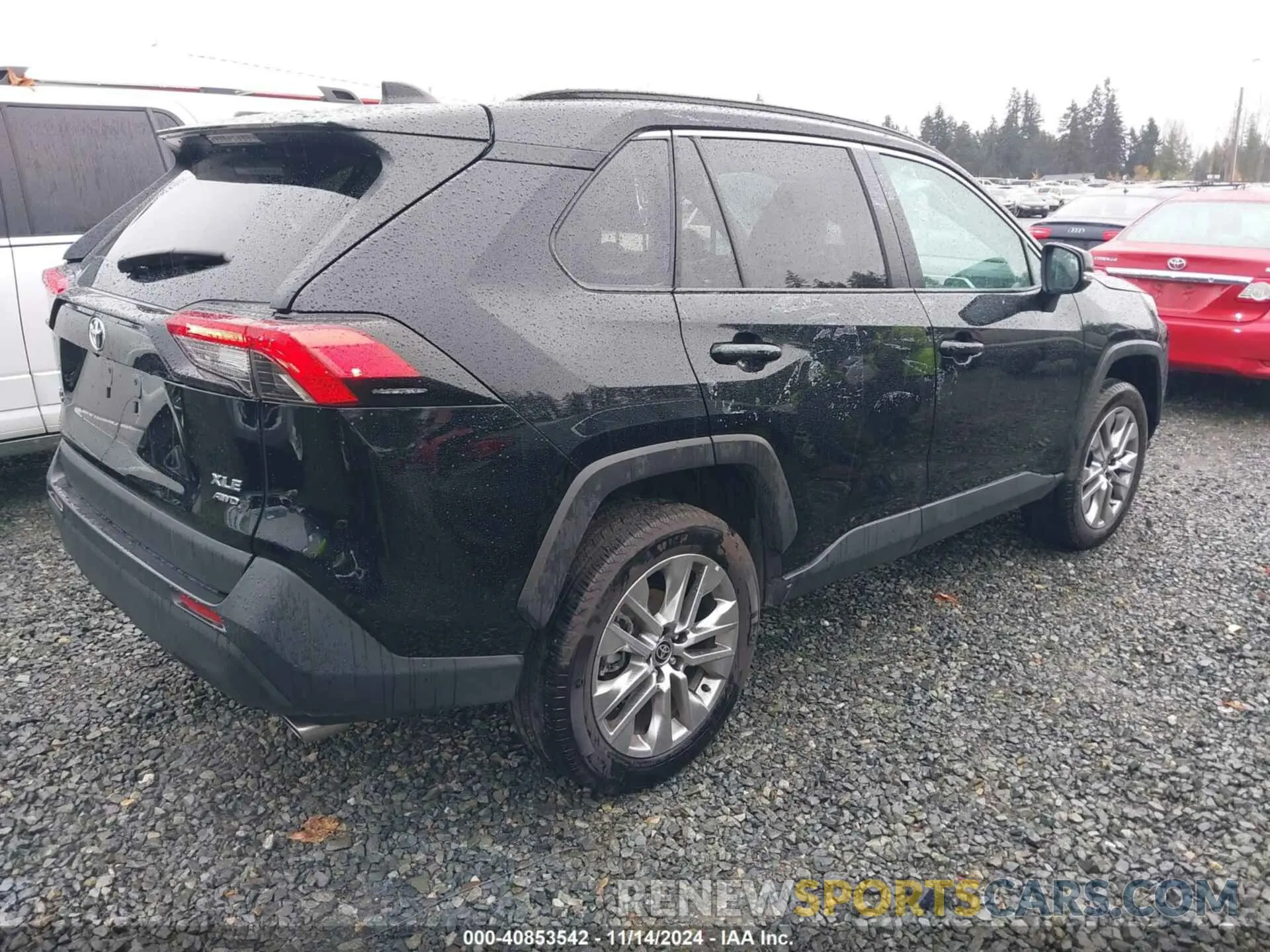 4 Photograph of a damaged car 2T3A1RFV5RW429166 TOYOTA RAV4 2024