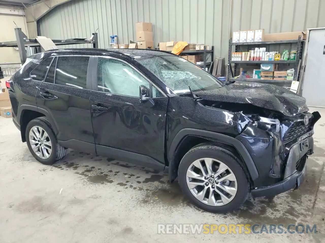 4 Photograph of a damaged car 2T3A1RFV7RC418168 TOYOTA RAV4 2024