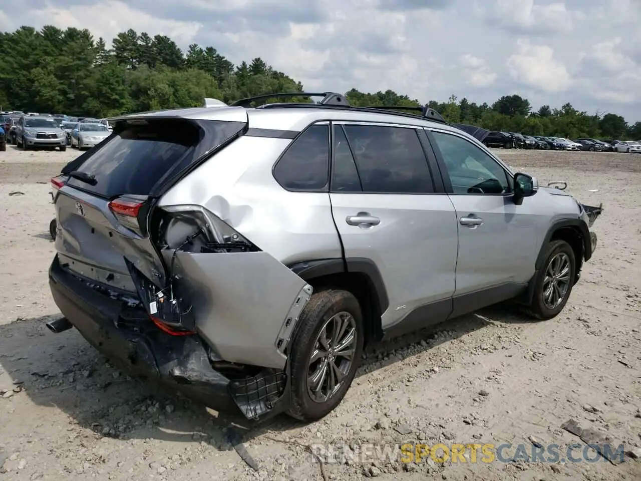 3 Photograph of a damaged car 2T3B6RFV9RW054887 TOYOTA RAV4 2024
