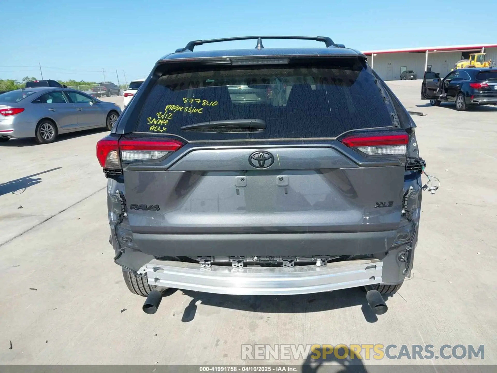 16 Photograph of a damaged car 2T3C1RFV0RW342137 TOYOTA RAV4 2024