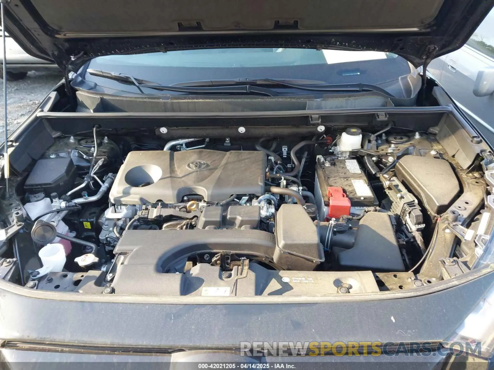 10 Photograph of a damaged car 2T3C1RFV1RW328165 TOYOTA RAV4 2024
