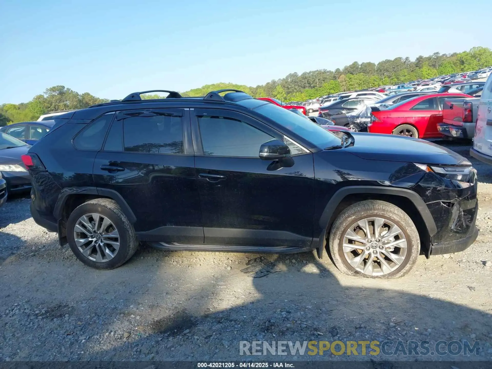 13 Photograph of a damaged car 2T3C1RFV1RW328165 TOYOTA RAV4 2024