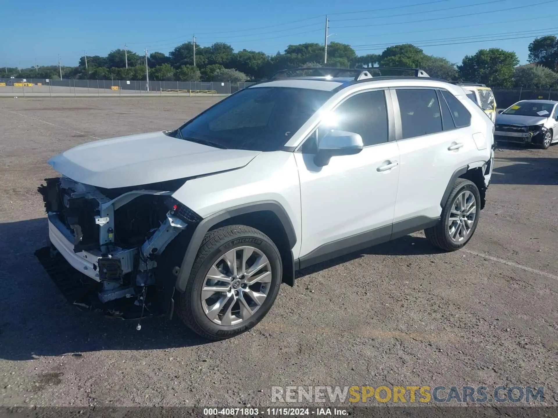 2 Фотография поврежденного автомобиля 2T3C1RFV1RW355852 TOYOTA RAV4 2024